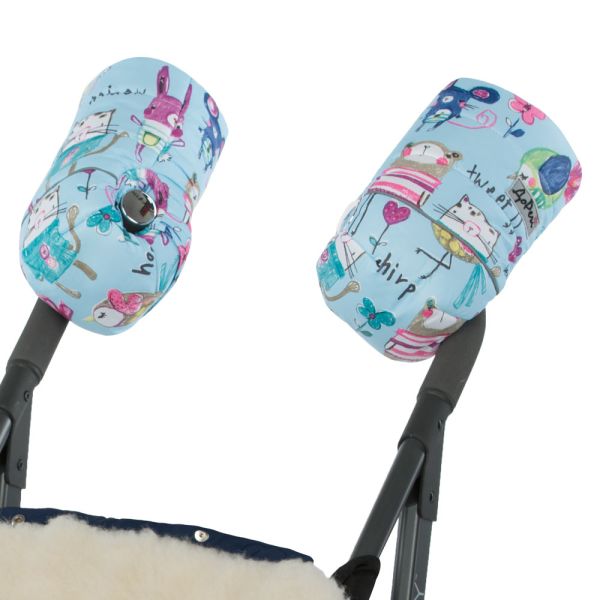 Муфти-рукавички на візок DoRechi малюнки на блакитному тлі (1857) Муфти-рукавички на візок DoRechi малюнки на блакитному тлі (1857)